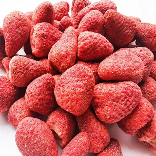 تصویر 4 از توت فرنگی فریز درایر | سالم‌ ترین میان‌ وعده با طعمی شیرین و طبیعی